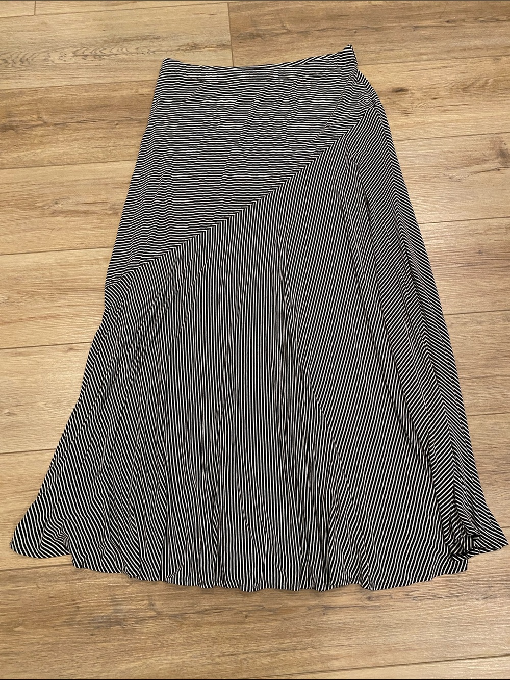 Chico's Black and White Striped Maxi Skirt Sz Large